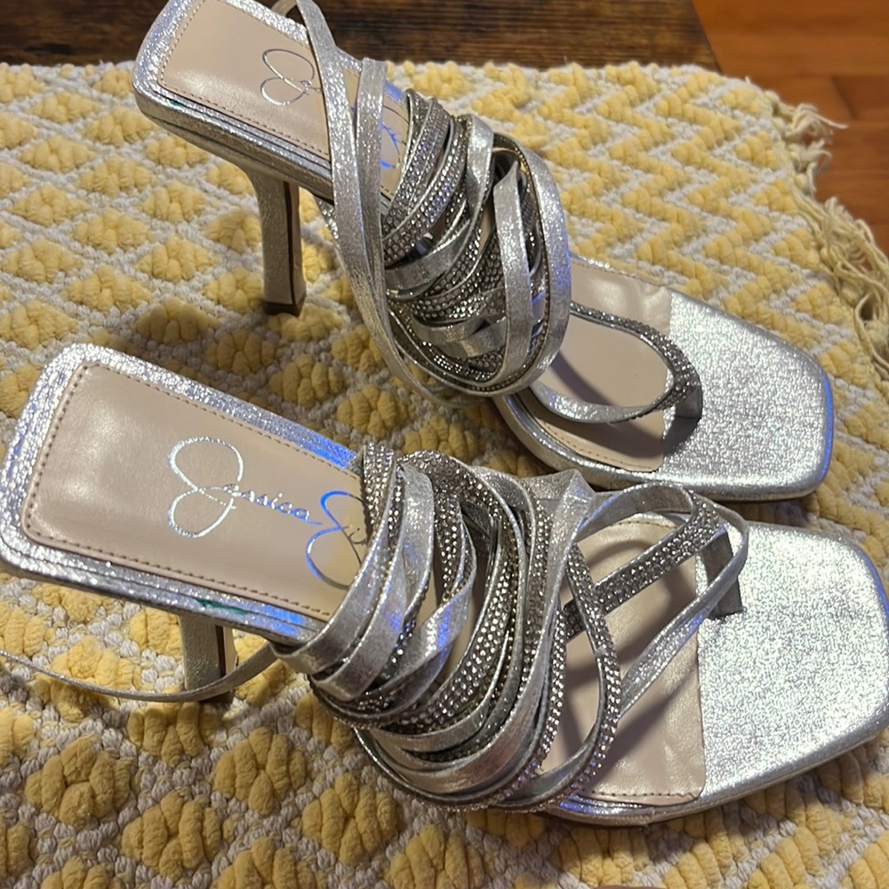 Jessica Simpson -kelsa brand new
